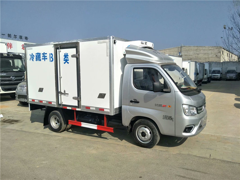 福田時(shí)代TM1后雙輪 3.1米冷藏車