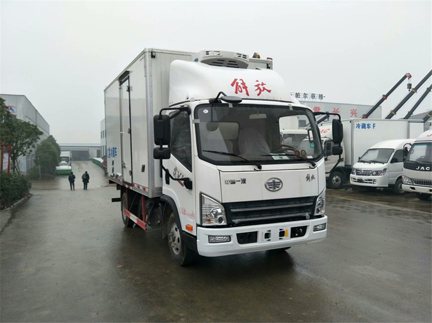 解放虎V 4.2米冷藏車